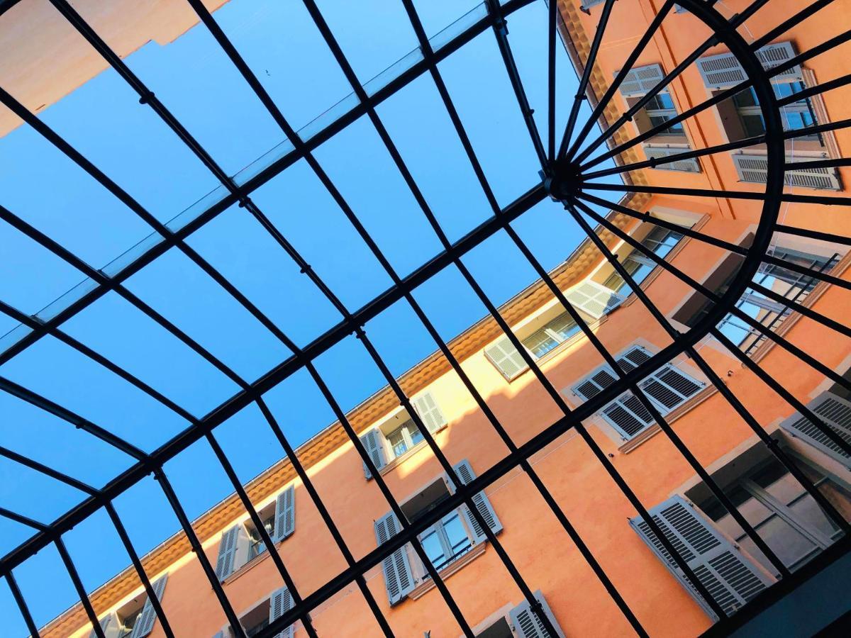 L'Eautel Toulon Centre Port Hotel Екстериор снимка