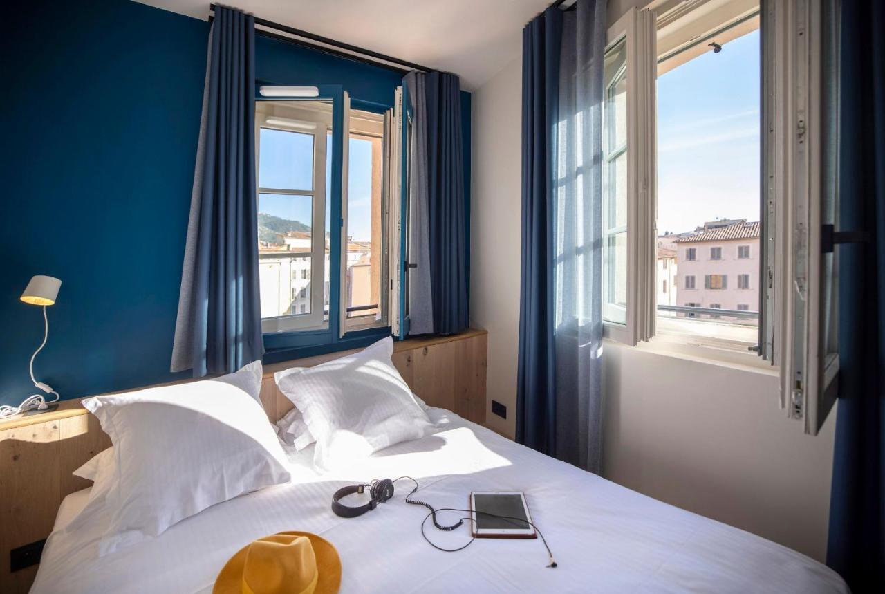 L'Eautel Toulon Centre Port Hotel Екстериор снимка